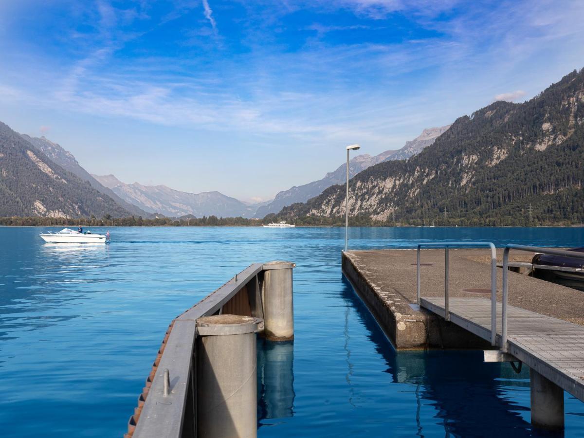 Strandhuesli Directly On Lake Thun Därligen Buitenkant foto